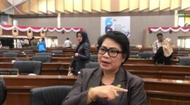 Ketua Pansus Pengutamaan Bahasa Indonesia dan Perlindungan Bahasa dan Sastra Daerah DPRD Kaltim, Veridiana Huraq Wang. (Foto: Infonusa.co/ARF)