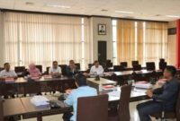 Suasana Rapat Dengar Pendapat (RDP) Pansus Pengelolaan Keuangan Daerah bersama BPKAD dan Biro Hukum. (Foto: InfoNusa.co/ARF/HO)