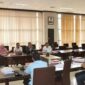 Suasana Rapat Dengar Pendapat (RDP) Pansus Pengelolaan Keuangan Daerah bersama BPKAD dan Biro Hukum. (Foto: InfoNusa.co/ARF/HO)