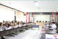 Rapat Dengar Pendapat (RDP) antara Banggar DPRD Kaltim dan TAPD Kaltim. (Foto: infonusa.co/ARF/HO)