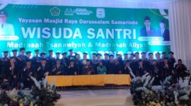 Proses pelaksanaa wisuda MTs dan MA Darussalam Boarding School (foto: istimewa)