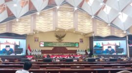 Suasana Rapat Paripurna ke-15 DPRD Kaltim. (Foto: infonusa.co/ARF/HO)