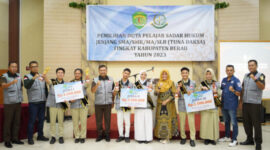 Foto bersama juara. Pemilihan Duta Pelajar Sadar Hukum 2023 di Berau, Kalimantan Timur untuk jenjang SMA/SMK/MA/SLB (foto; Humas)