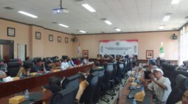 Foto: Suasana RDP DPRD Kaltim bersama warga perumahan Korpri Loa Bakung Samarinda