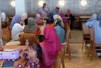 Foto: Wakil Ketua DPRD Kaltim, Sigit Wibowo saat menggelar Reses bersama guru PAUD se-Kecamatan Balikpapan Tengah. 