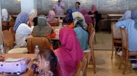 Foto: Wakil Ketua DPRD Kaltim, Sigit Wibowo saat menggelar Reses bersama guru PAUD se-Kecamatan Balikpapan Tengah. 