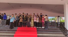 foto : Wabup Kukar Rendi Solihin bersama Kelompok Disabilitas 
