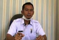 Kepala Desa (Kades) Husniansyah (foto: infonusa.co/Ho)