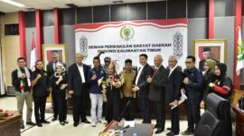 Foto: Suasana RDP Komisi I dengan Kelompok Tani dan PT Berau Coal. 