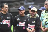 Foto: Wakil Ketua DPRD Kaltim, Sigit Wibowo saat menghadiri acara jalan santai dan deklarasi damai Pemilu serentak 2024.