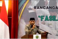 Foto: Wakil Ketua DPRD Kaltim, Seno Aji saat membuka agenda Uji Publik Ranperda tentang Fasilitasi Penyelenggaraan Pendidikan Pondok Pesantren.