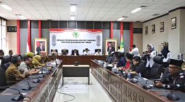 Foto: Suasana Rapat Koordinasi DPRD Kaltim bersama sejumlah OPD di lingkungan Pemprov Kaltim. 