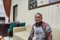 Kabid Pembinaan SMK, Surasa.
