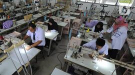 Foto: Ilustrasi salah seorang pekerja penyandang disabilitas (ist)