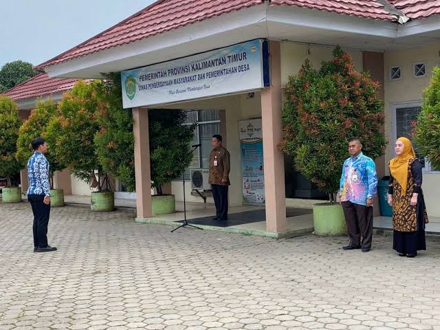 Sekretaris DPMPD Kaltim, Eka Kurniati pada Hari Pahlawan