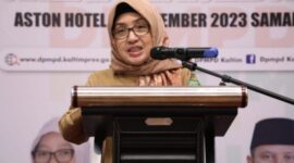 Kepala Bidang Pemberdayaan Kelembagaan dan Sosbudmasy, Roslindawaty