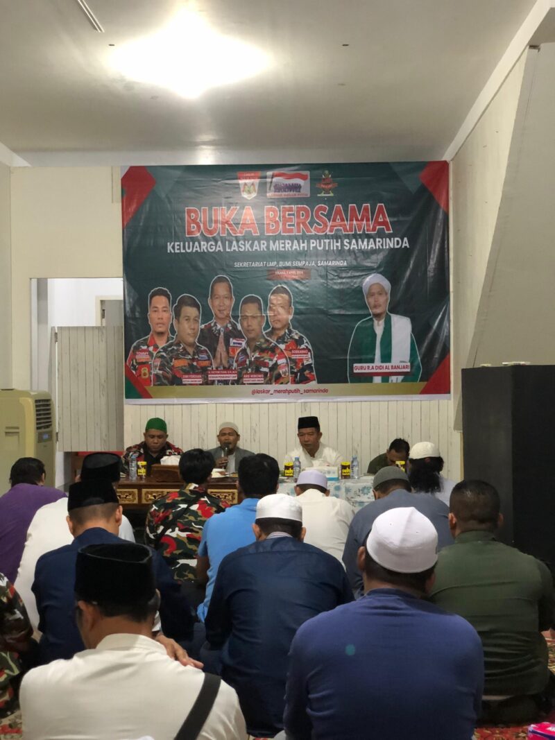 Buka puasa bersama MARKAS Cabang (Maca) Laskar Merah Putih (LMP) Kota Samarinda