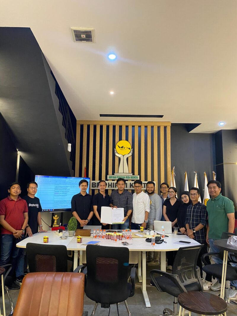 BPC HIPMI Samarinda san BPD Hipmi Kaltim saat melakukan asistensi persiapan Muscab Hipmi Samarinda Ke XII