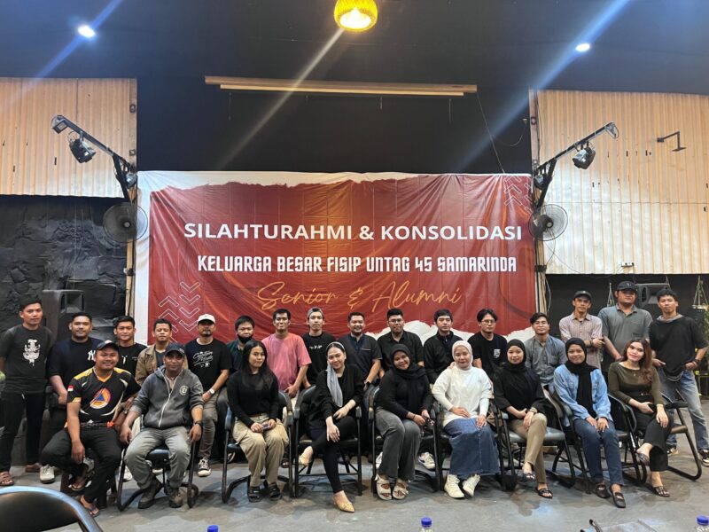 pertemuan silaturahmi dan konsolidasi alumni dan senior FISIP Untag (foto:ist)