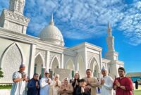 Peresmian Masjid dan Ponpes Aubry Berhadiah Umroh