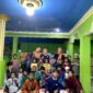 Foto bersama anak-anak di Langgar Al-Kautsar Batu Cermin, Samarinda 