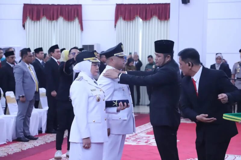 Pimpinan beserta Anggota DPRD Kaltim hadiri pelantikan Bupati dan Wakil Bupati Berau. (Foto : Humas DPRD Kaltim)