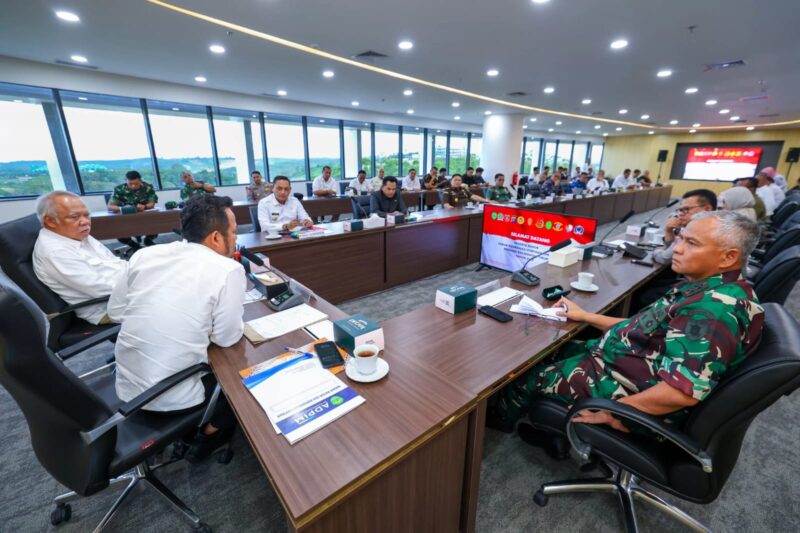 Suasana Rapat Koordinasi Pimpinan Daerah Provinsi Kalimantan Timur, digelar di Kantor Otorita IKN, Penajam Paser Urara. (Foto : Humas DPRD Kaltim)
