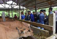 Kunjungan Pansus LKPJ di Samboja (Humas DPRD KALTIM)