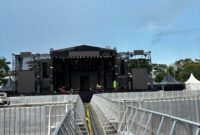 Foto : Panggung Gema Fest di Lapangan GOR Sempaja