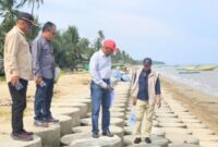 Tim Pansus LKPJ DPRD Kaltim Tinjau Langsung Proyek Fisik di Pantai Tanjun Jumlai, PPU (Humas DPRD Kaltim)