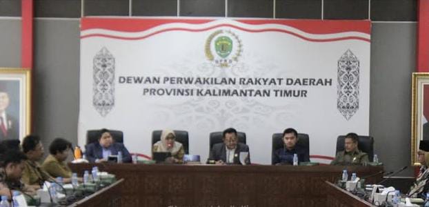 Rapat Dengar Pendapat (RDP) Komisi IV DPRD Kaltim Terkait Perpindahan Kegiatan Belajar SMA Negeri 10 Samarinda (19/05/2025), (Humas DPRD Kaltim)