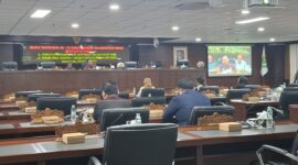 Rapat Paripurna ke-13 DPRD Kaltim