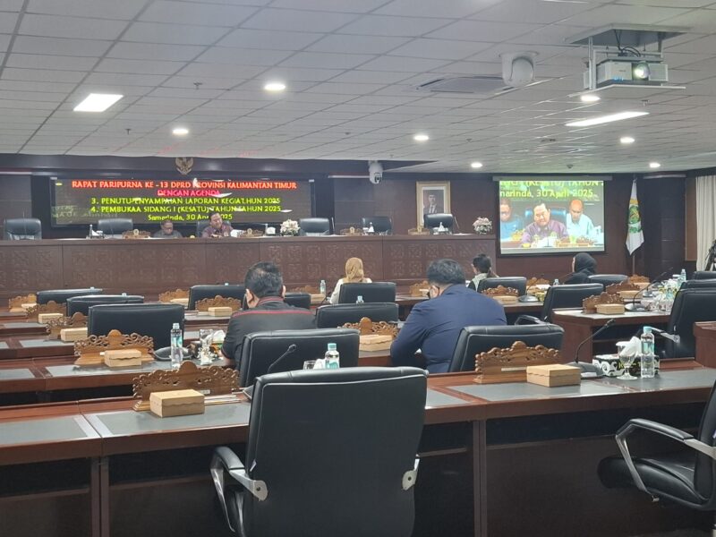 Rapat Paripurna ke-13 DPRD Kaltim