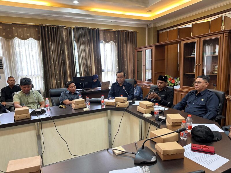 Desman Minang Endianto Anggota Komisi I DPRD Kukar. (Info Nusa)