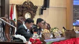 Rapat Paripurna ke-10 DPRD Kukar, Rabu 18 Juni 2025. (Info Nusa)
