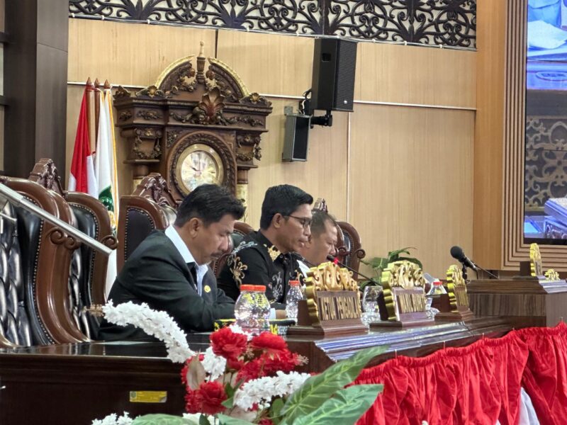 Rapat Paripurna ke-10 DPRD Kukar, Rabu 18 Juni 2025. (Info Nusa)