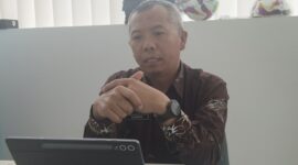 Ket. Foto: Kepala Bidang Peningkatan Prestasi Olahraga Dispora Kaltim, Rasman Rading