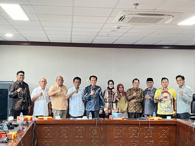 Dokumentasi Atara BK DPRD Kaltim Bersama BK DPRD Kutim. (Humas DPRD Kaltim)