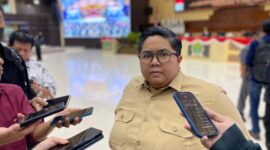 Wakil Ketua DPRD Kaltim, Ananda Emira Moeis