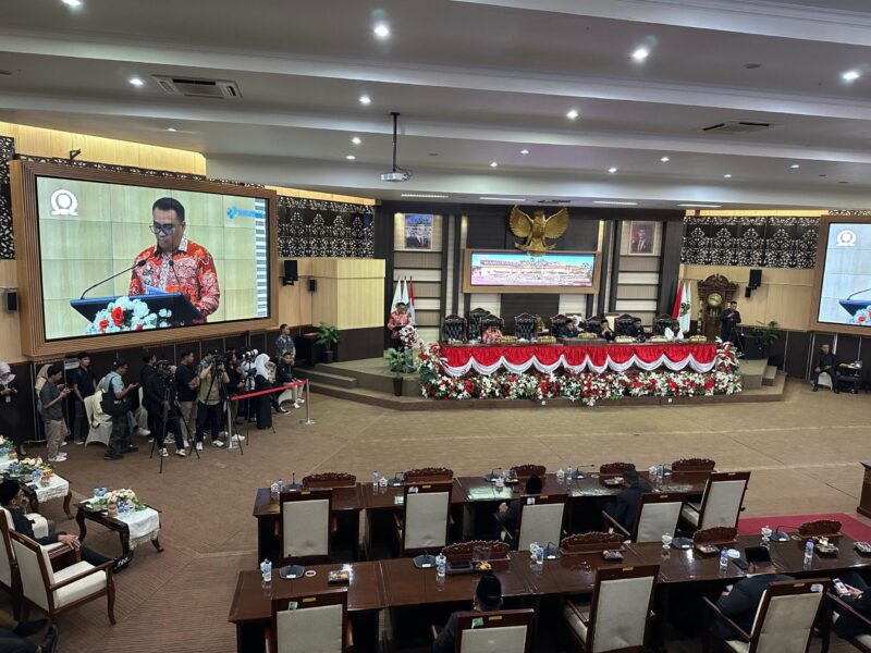 Rapat Paripurna ke-14 DPRD Kukar. (Infonusa)