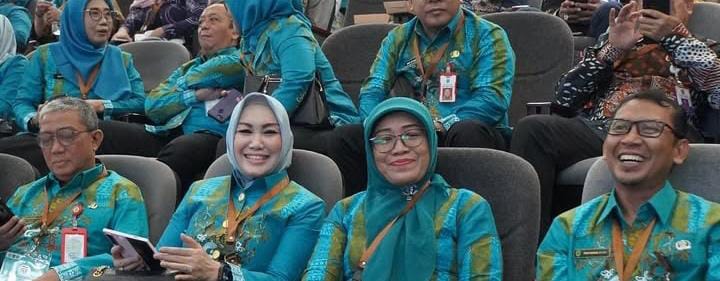 Sekretaris DPRD Kaltim, Norhayati Usman, Saat hadiri HKG PPK di Gor Kadrie Oening. (Humas DPRD Kaltim)