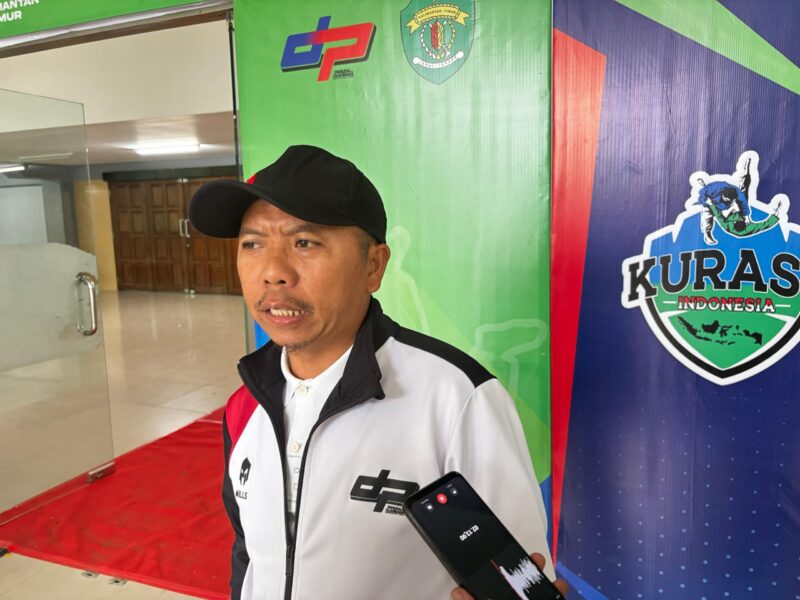 Kepala Bidang Peningkatan Prestasi Olaharaga Dinas Pemuda dan Olahraga Kalimantan Timur, Rasman Rading