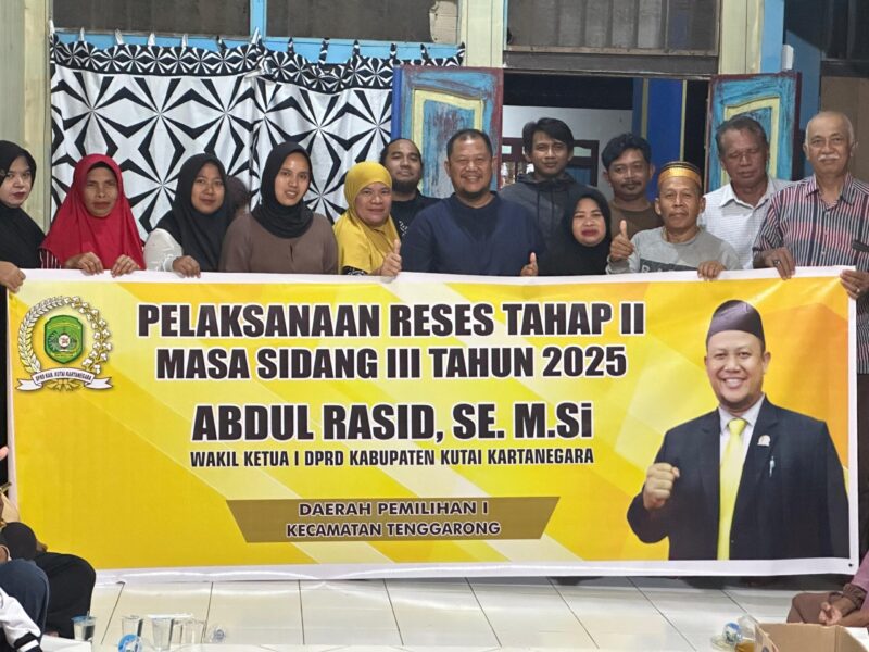 Anggota DPRD Kukar Dapil I Abdul Rasid saat lakukan Reses di Kelurahan Loa Tebu.