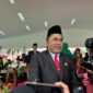 Ketua DPRD Kukar Ahmad Yani saat diwawancarai oleh awak media.