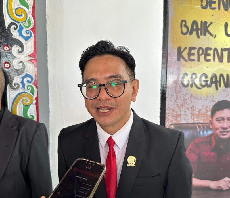 Akbar Haka Anggota DPRD Kukar Dapil I.