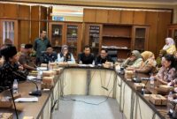 Anggota Komisi IV DPRD Kukar Akhmad Akbar Haka Saputra saat RDP. (