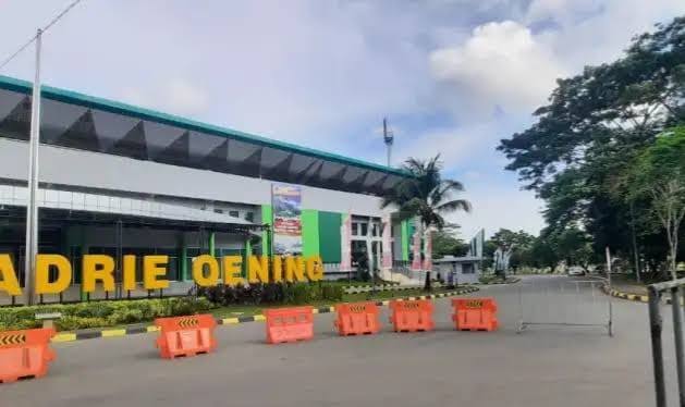 Kondisi Jalan Lingkar Stadion Kadrie Oening.