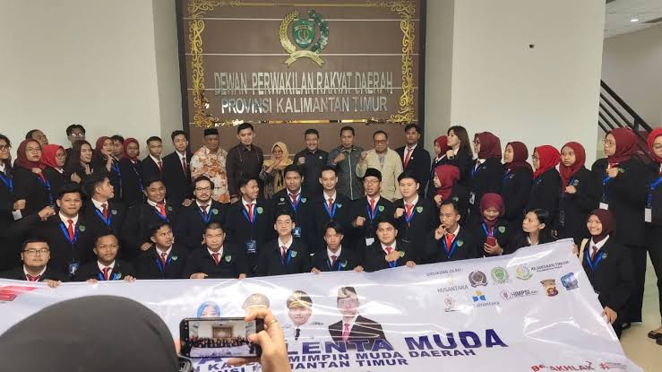 Peserta PKPMD Kaltim saat Lakukan Kunjungan ke DPRD Kaltim.