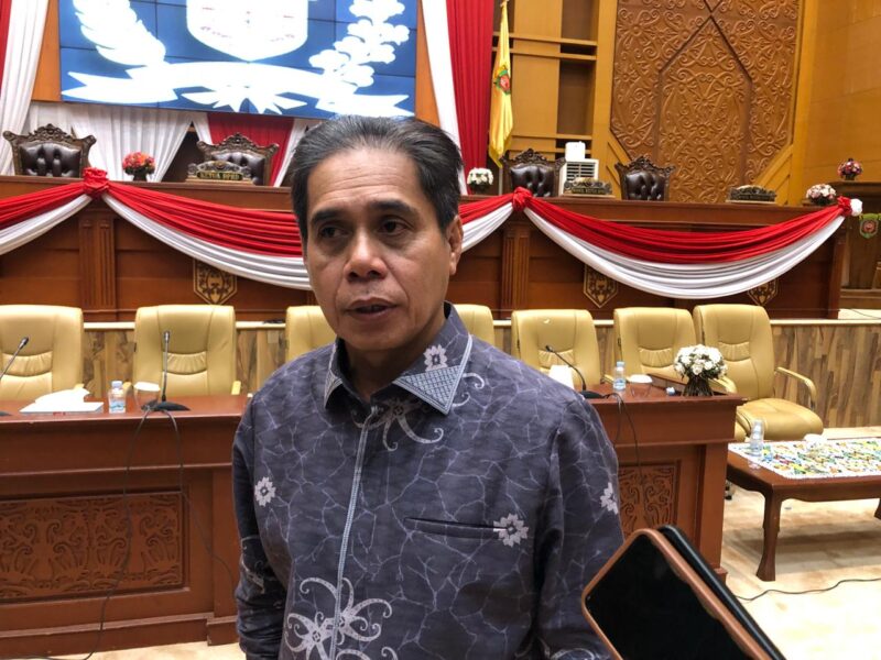 Ketua DPRD Samarinda,  Helmi Abdullah