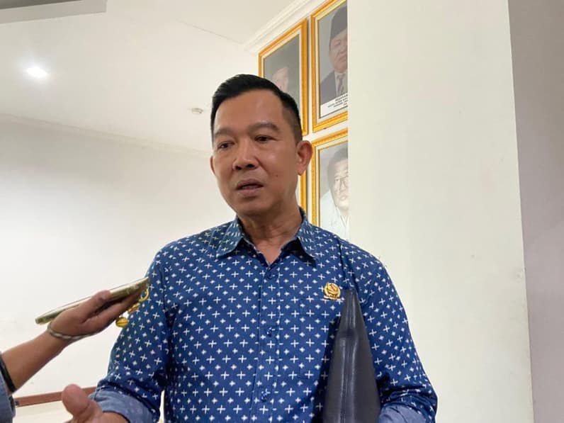 Ket. Foto : Anggota Komisi II DPRD Samarinda, Viktor Yuan. (Foto : Ist)